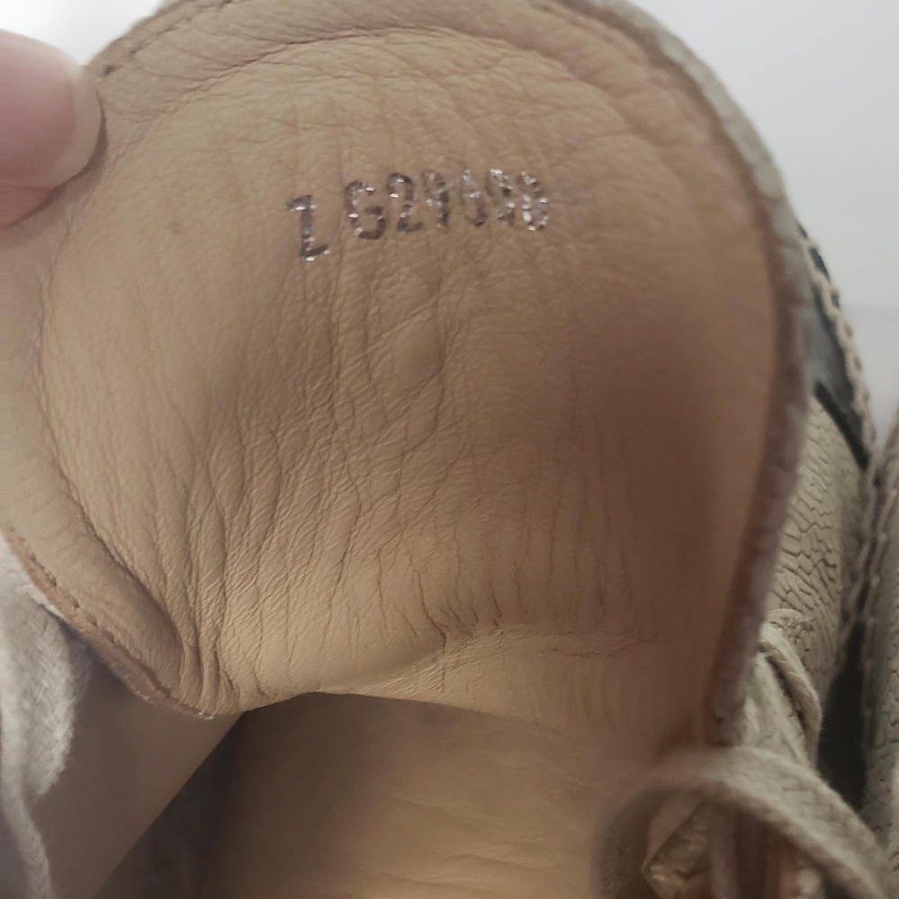 Chanel Embossed high top Espadrille - Picture 3 of 9